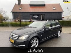 Mercedes-Benz C-klasse - 200 AMG AUTOMAAT PANORAMADAK LEER NAVI XENON FACELIFT