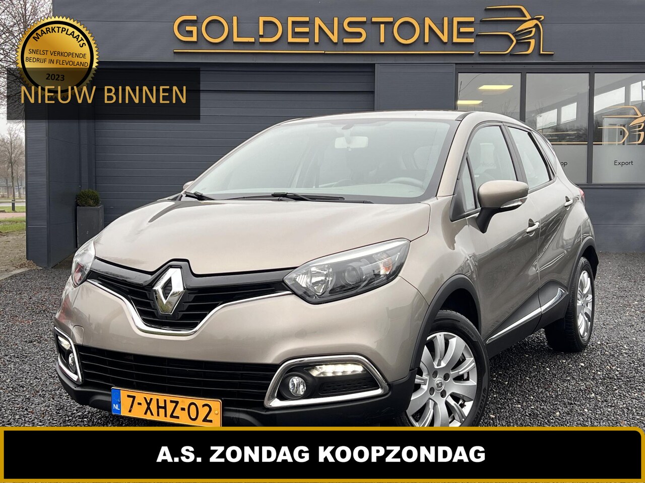 Renault Captur - 0.9 TCe Expression 2e Eigenaar,Airco,Bluetooth,Elek ramen,Navi,Cruise,PDC achter,Trekhaak, - AutoWereld.nl