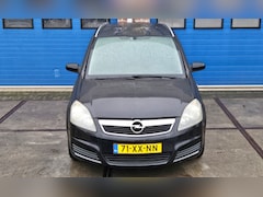 Opel Zafira - 1.8 Essentia 7 persoons