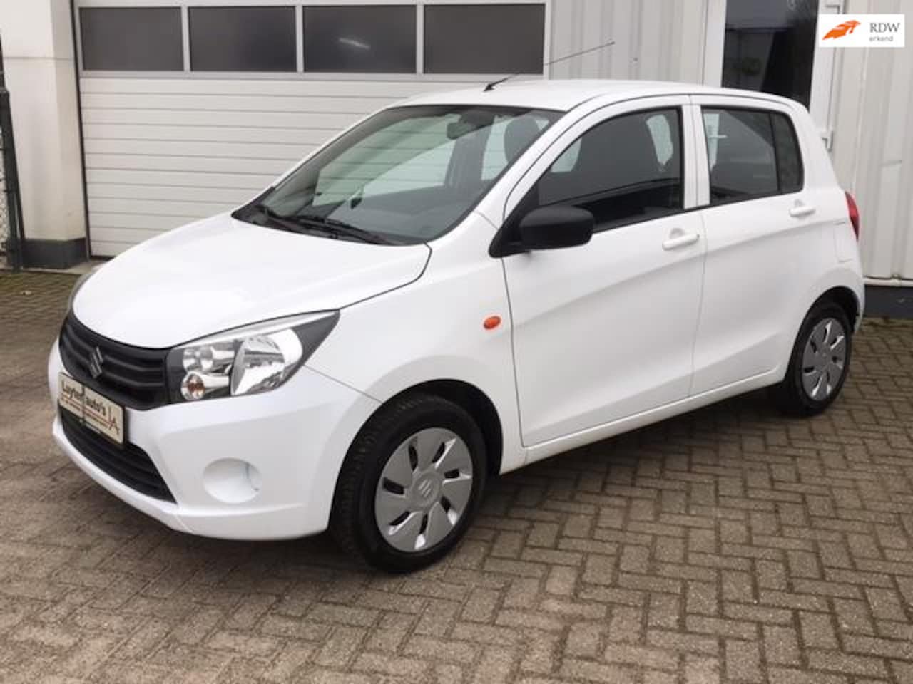 Suzuki Celerio - 1.0 Comfort 5 deurs - AutoWereld.nl