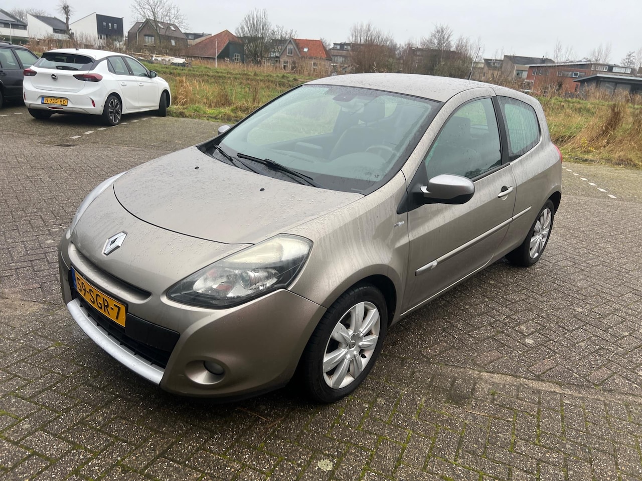 Renault Clio - 1.6 Night & Day ((( AUTOMAAT ))) - AutoWereld.nl