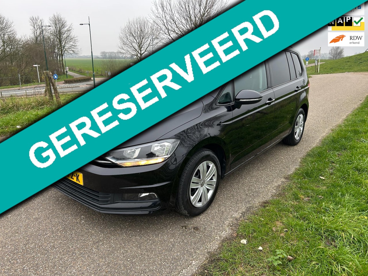 Volkswagen Touran - 1.5 TSI Comfortline 7p 1.5 TSI Comfortline 7p Pano - AutoWereld.nl