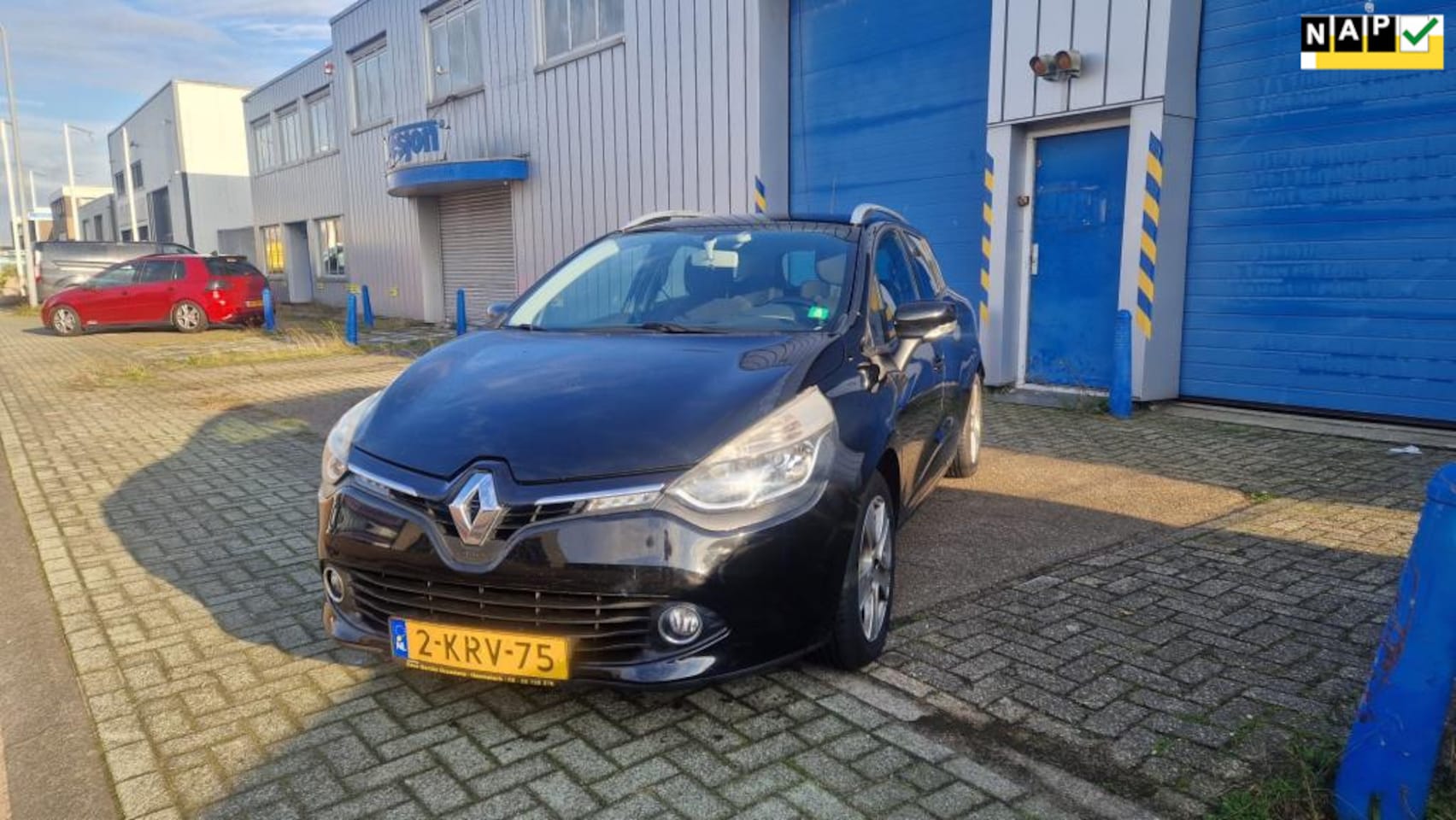 Renault Clio Estate - 0.9 TCe Expression Dealer Onderhouden. - AutoWereld.nl