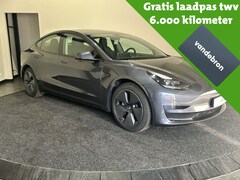 Tesla Model 3 - Standard RWD Plus 60 kWh | Lage km stand | Panoramadak Deze maand gratis laadpas met € 500