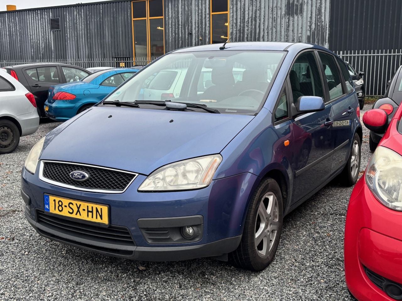 Ford Focus C-Max - 1.8-16V Futura | APK VERLOPEN!! Schades rondom Meeneemprijs!! - AutoWereld.nl