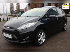 Ford Fiesta - 1.25 Trend 82PK 5 deurs AIRCO ZWART