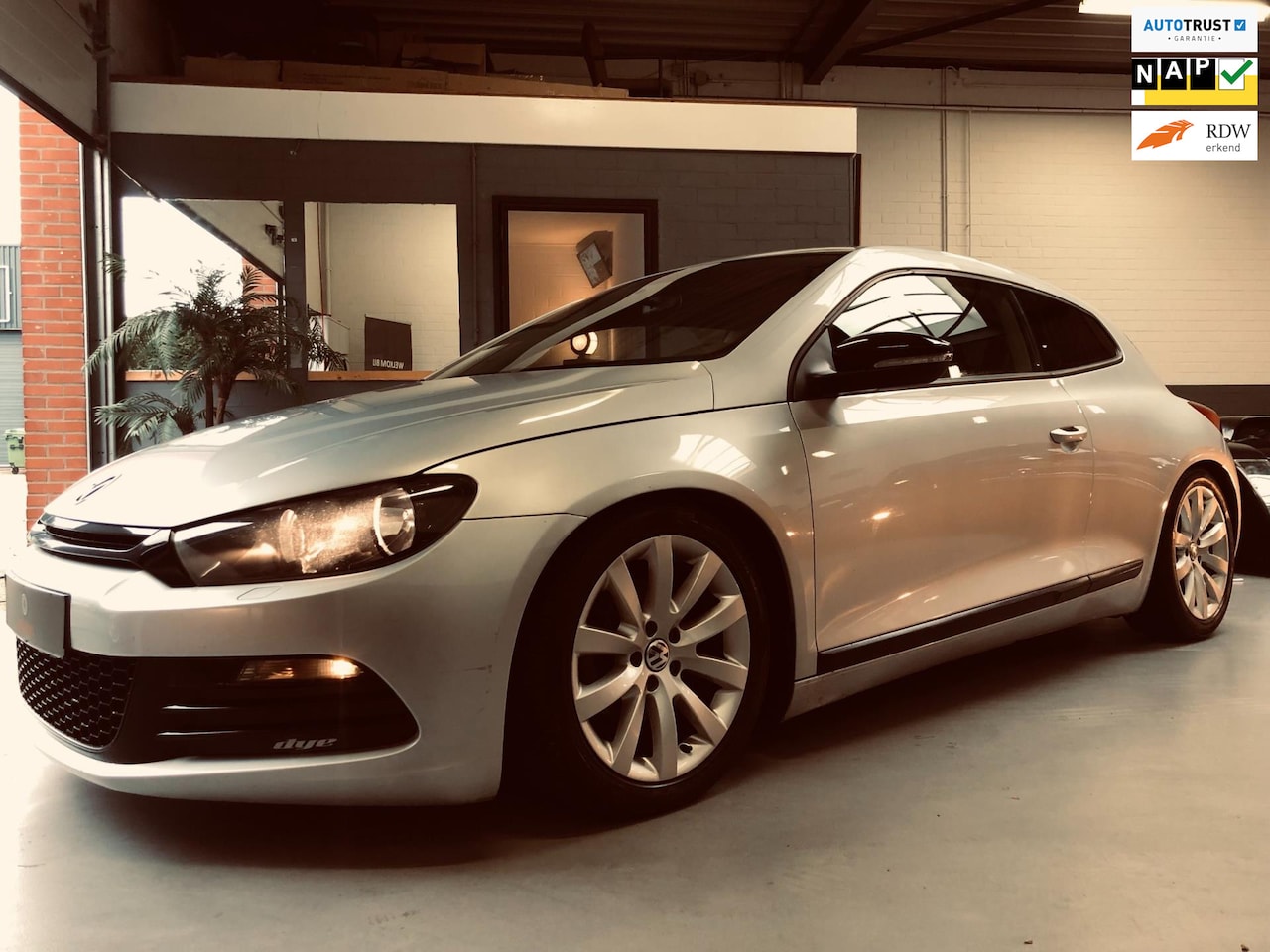 Volkswagen Scirocco - 1.4 TSI Sport/ PDC/STOELVERW./TOP - AutoWereld.nl