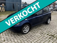 Toyota Yaris - 1.3-16V VVT-i Sol