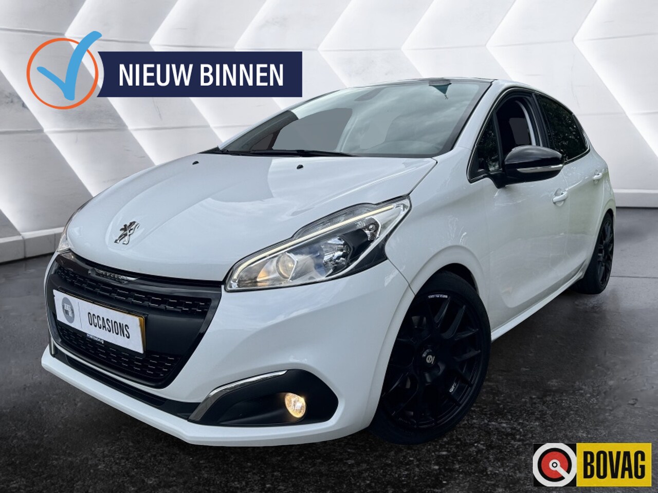 Peugeot 208 - 1.2 PureT. BL Allure Pano Cruise Camera - AutoWereld.nl