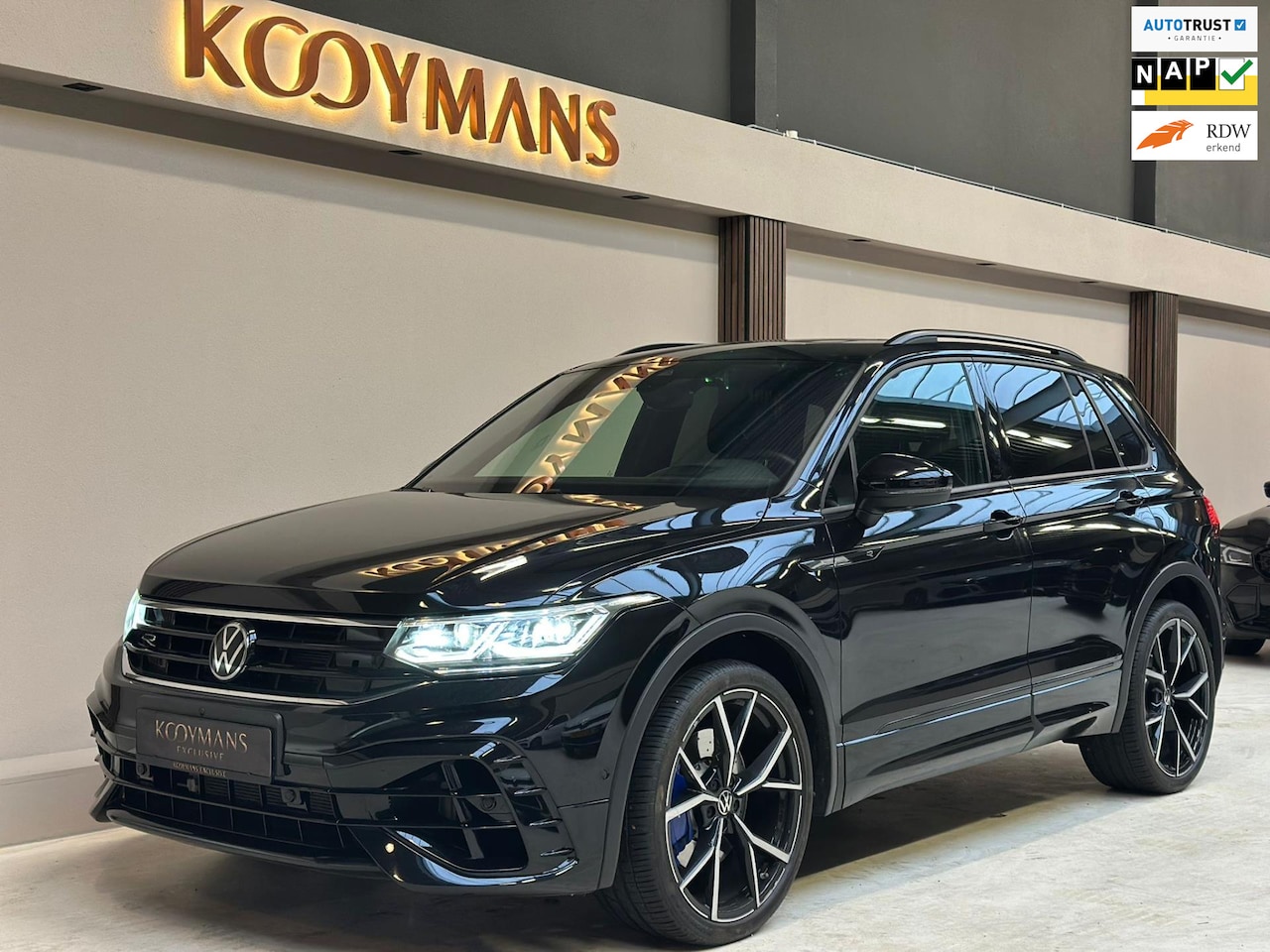 Volkswagen Tiguan - 2.0 TSI R 75 Edition 4Motion PANO|MEMORY|AKRA|LEER|H&K AUDIO|BLINDSPOT|VOL! - AutoWereld.nl