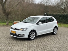 Volkswagen Polo - 1.2 TSI Comfortline NAVI I CRUISE I NL - AUTO I ZEER MOOI