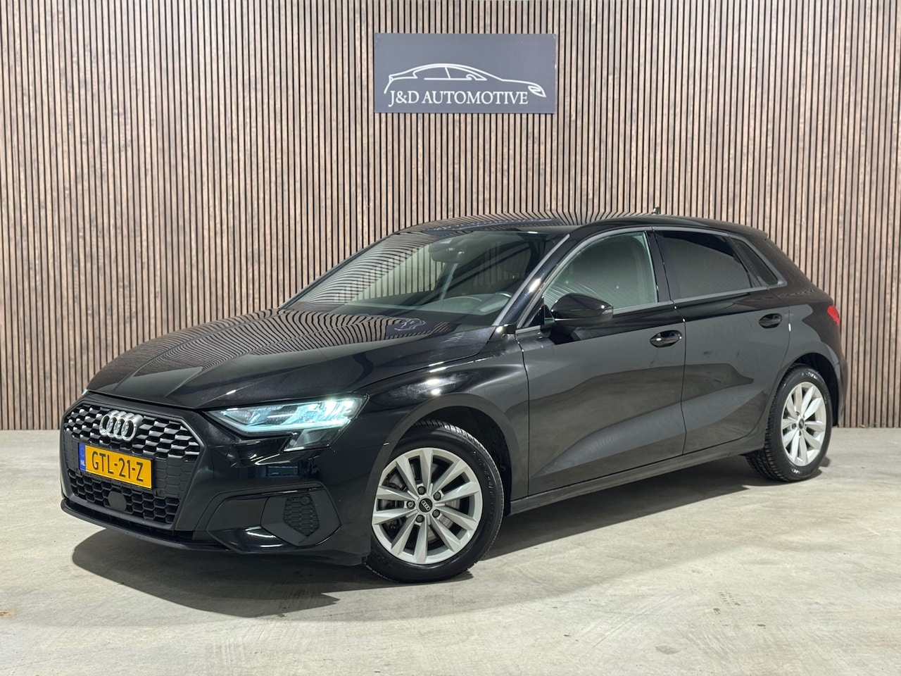 Audi A3 Sportback - 35 TFSI Business edition 2020 LED VIRTUAL CRUISE - AutoWereld.nl