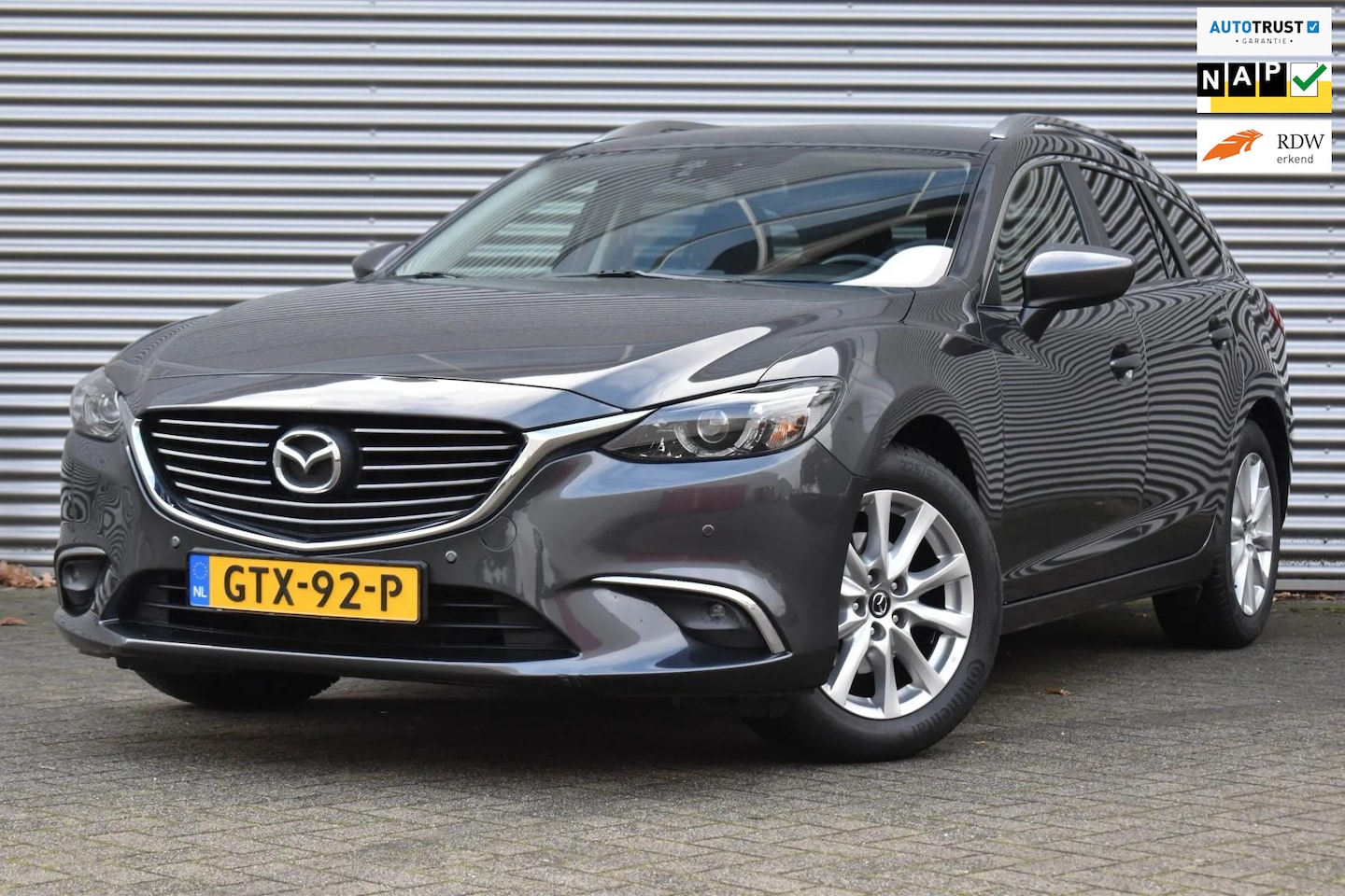 Mazda 6 Sportbreak - 2.0, Airco, Ecc, Cruise, Navi, Pdc, Lmv. - AutoWereld.nl