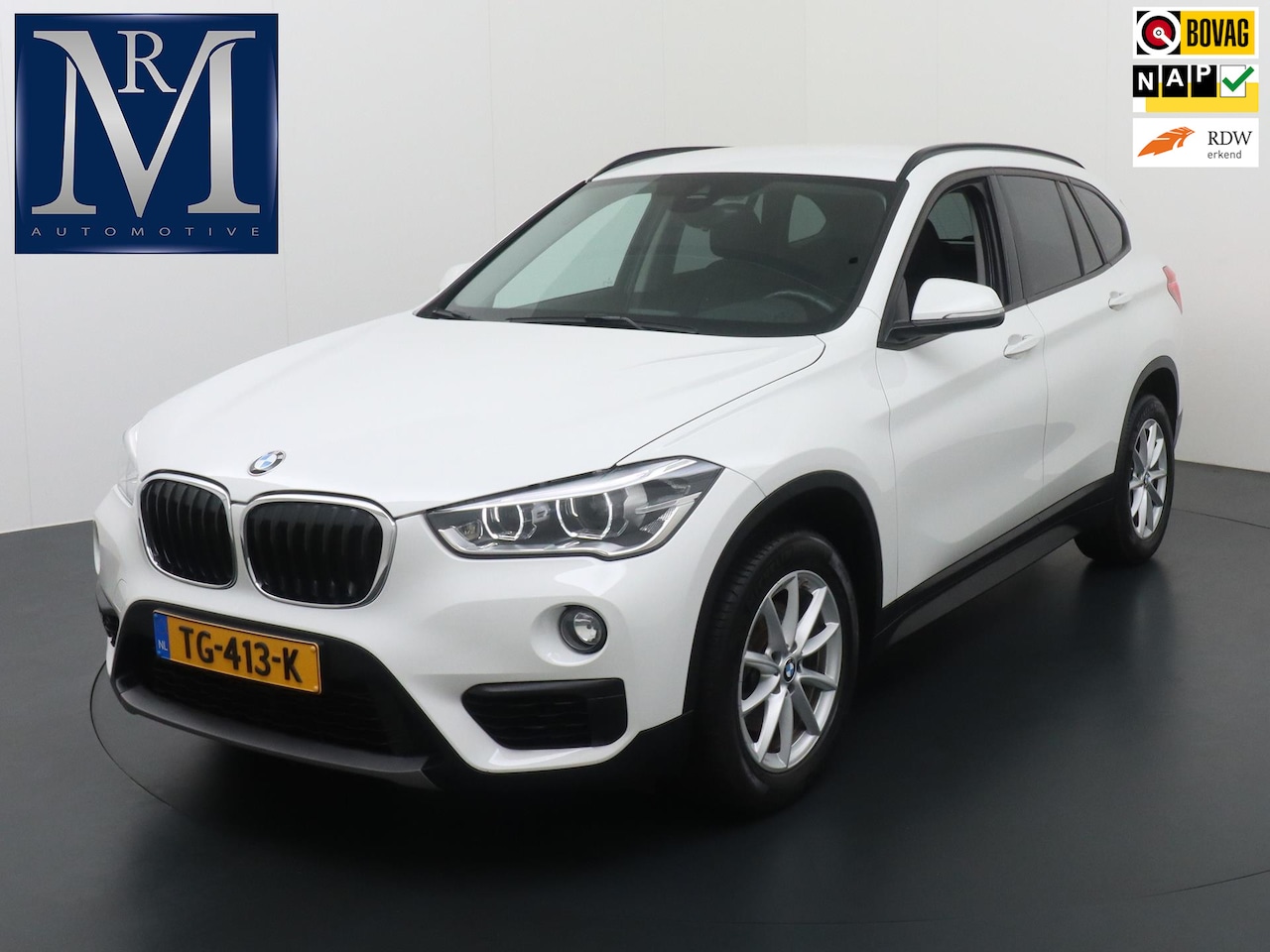 BMW X1 - SDrive18i Executive VAN: 25.900,- VOOR: 22.877.- EINDEJAARSVOORDEEL: 3.023,- RIJKLAARPRIJS - AutoWereld.nl