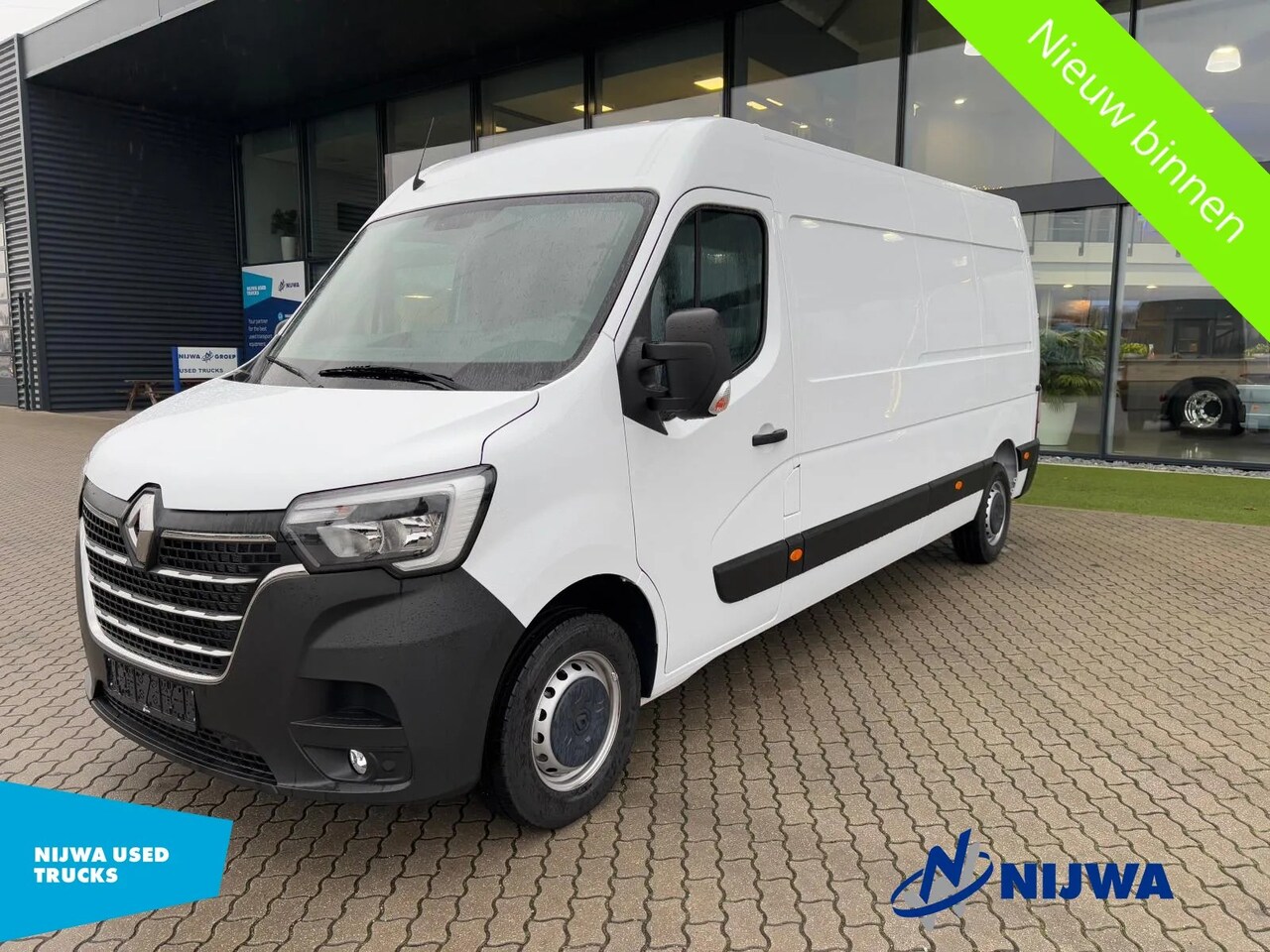 Renault Master - 135 L3H2 Parkeersensoren + Navigatie - AutoWereld.nl