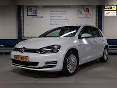 Volkswagen Golf - 1.2 TSI CUP / VELG / INPARK FUNCTIE / WHITE EDIT