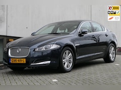 Jaguar XF - 2.0 Business Edition Facelift 241pk Navi Meridian Leder Cruise Clima