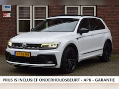 Volkswagen Tiguan - 1.5 TSI DSG R line 2X Black Edition Highline Panoramadak | Virtueel cockpit | Keyless