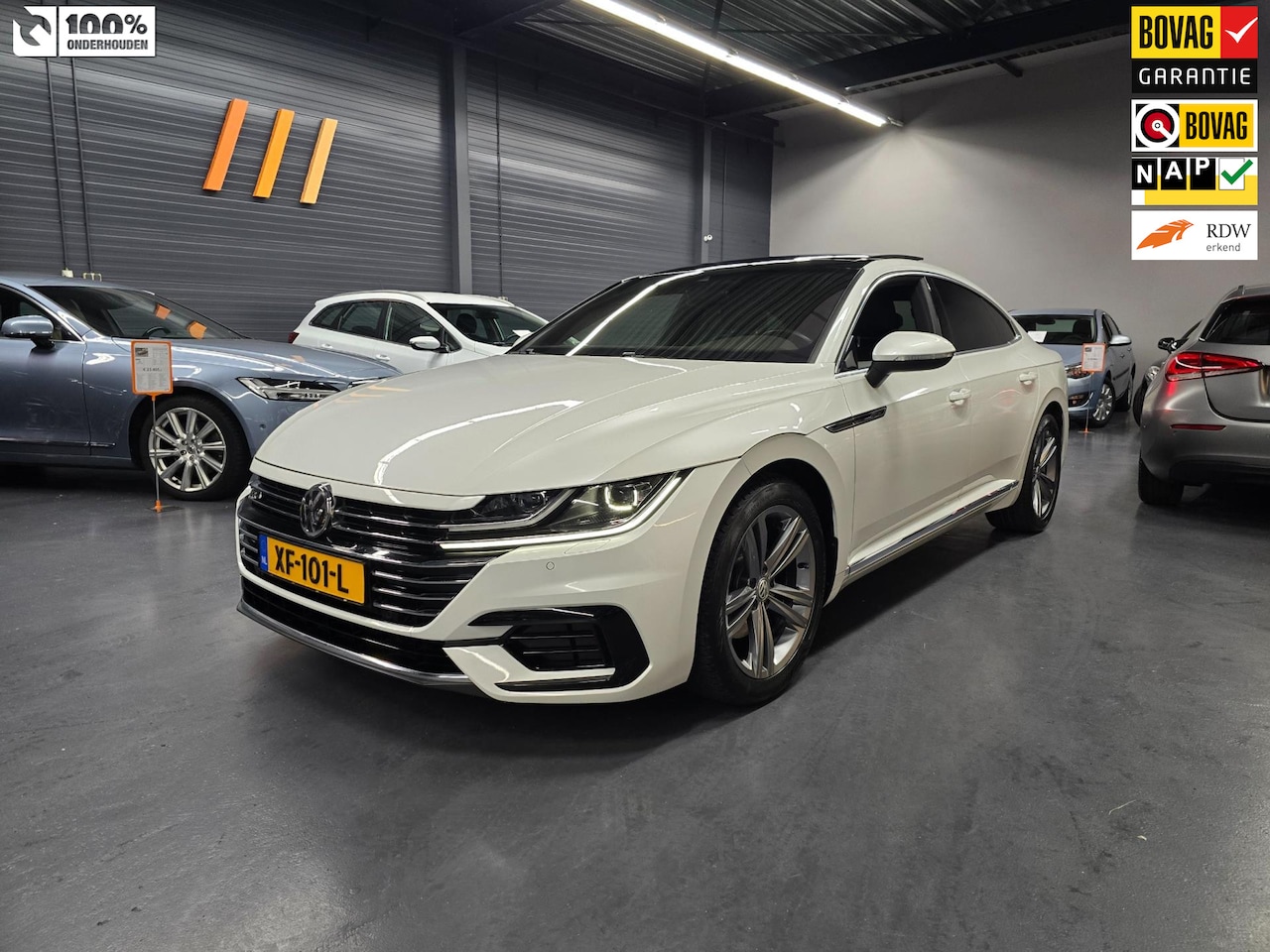 Volkswagen Arteon - 1.5 TSI Business 3X R-LINE PANO CAMERA KEYLESS LED NAP NL AUTO - AutoWereld.nl