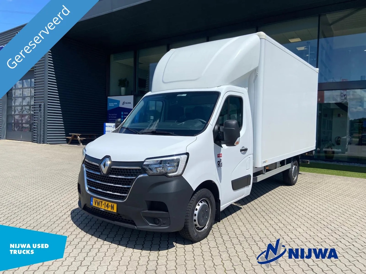 Renault Master - T35 145 Laadklep + Airco - AutoWereld.nl