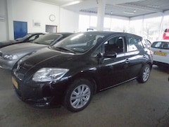 Toyota Auris - 1.6-16V Luna Business AUTOMAAT