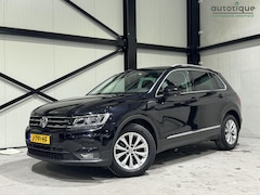 Volkswagen Tiguan - 1.5 TSI ACT Comfortline Business Aut. | virtual-dash | navi | trekhaak | led |