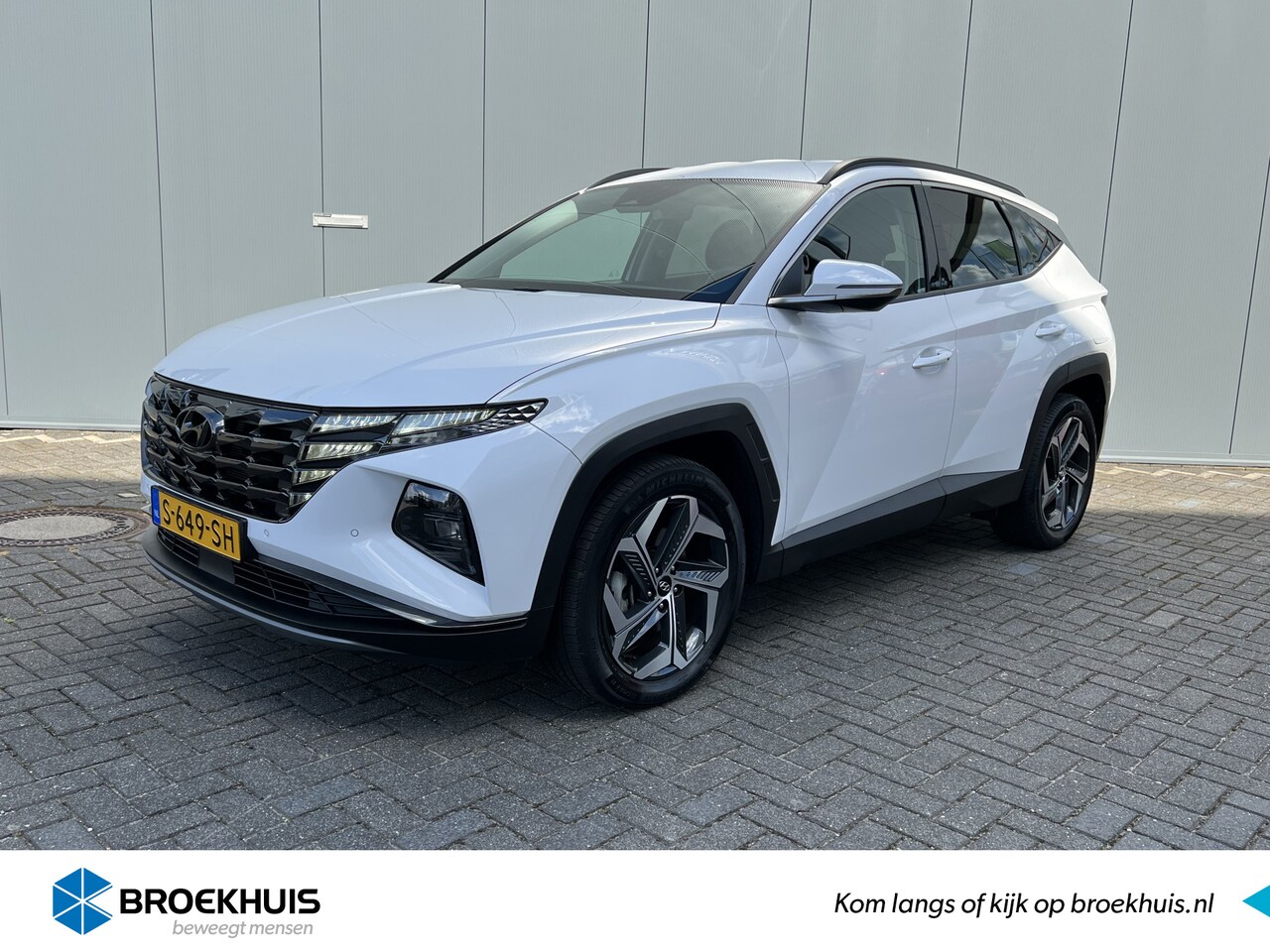 Hyundai Tucson - 1.6 T-GDI PHEV 265pk Comfort Smart Automaat | Climata | Camera | Carplay | Keyless | Navig - AutoWereld.nl