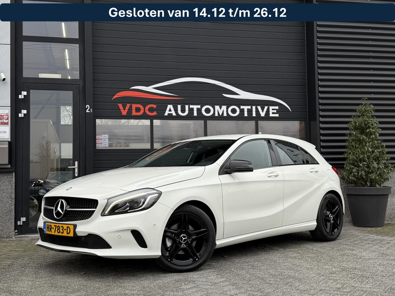 Mercedes-Benz A-klasse - 160 AMG Velgen | Stoelverwarming | Parkeersensoren | Navi | Cruisecontrol | LED | Nette Au - AutoWereld.nl