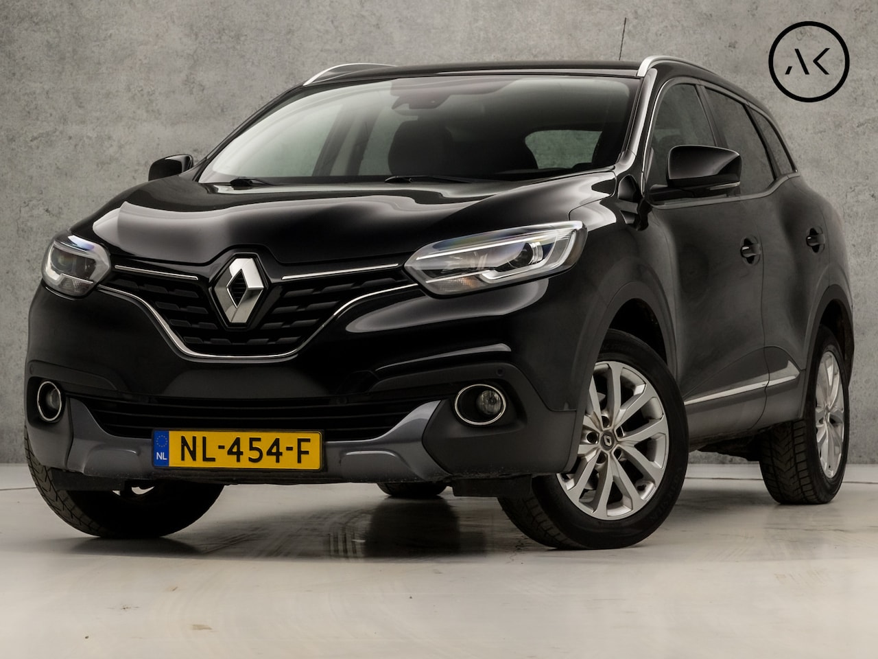 Renault Kadjar - 1.2 TCe Intens (NAVIGATIE, CLIMATE, DIGITAL COCKPIT, LEDER, GETINT GLAS, SPORTSTOELEN, TRE - AutoWereld.nl