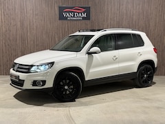 Volkswagen Tiguan - 2.0 TSI 4motion R-line 2012 DSG PANO XENON