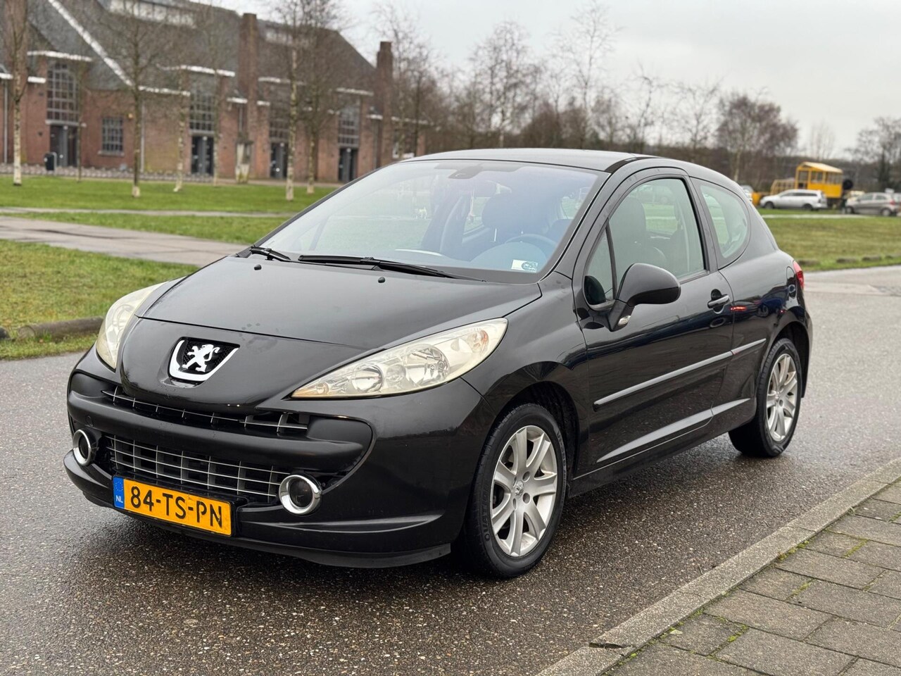 Peugeot 207 - 1.6-16V XS Pack 1.6-16V XS Pack - AutoWereld.nl