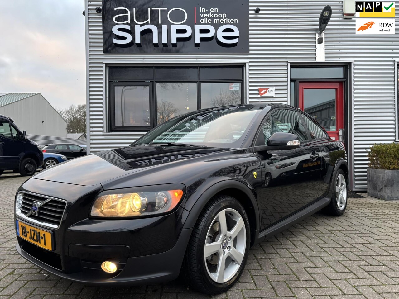 Volvo C30 - 1.8 Sport -DEALER ONDERHOUDEN!-CLIMA-CRUISECONTROL-ORIGINEEL NEDERLANDS-ISOFIX-LICHTMETALE - AutoWereld.nl