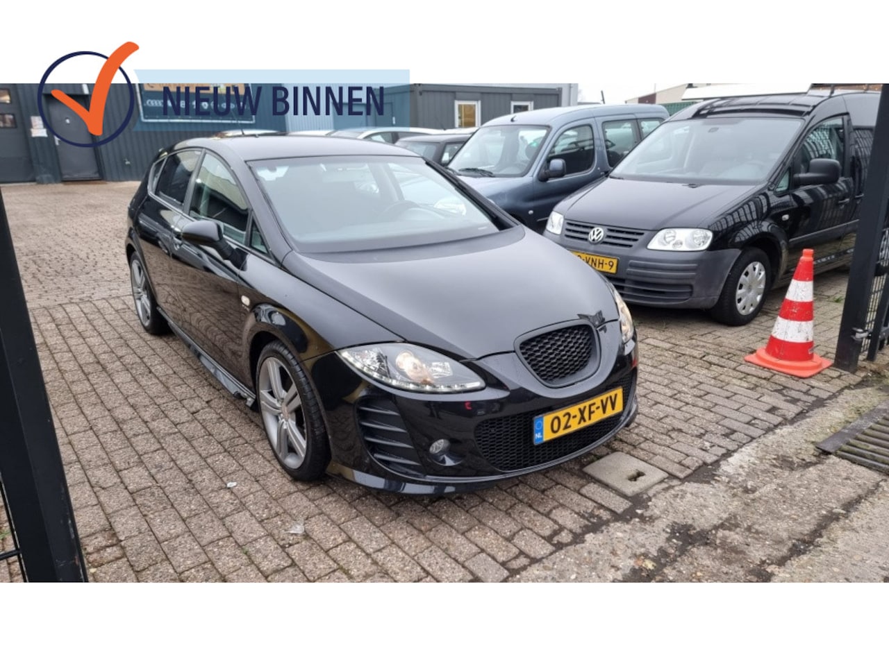 Seat Leon - 2.0 TFSI FR met N.a.p - AutoWereld.nl