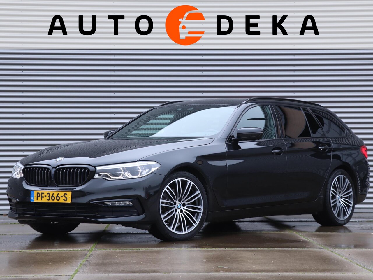 BMW 5-serie Touring - 520d High Executive Automaat *Trekhaak* - AutoWereld.nl