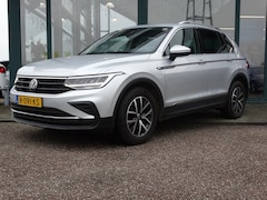 Volkswagen Tiguan - 1.5 TSI Life Business