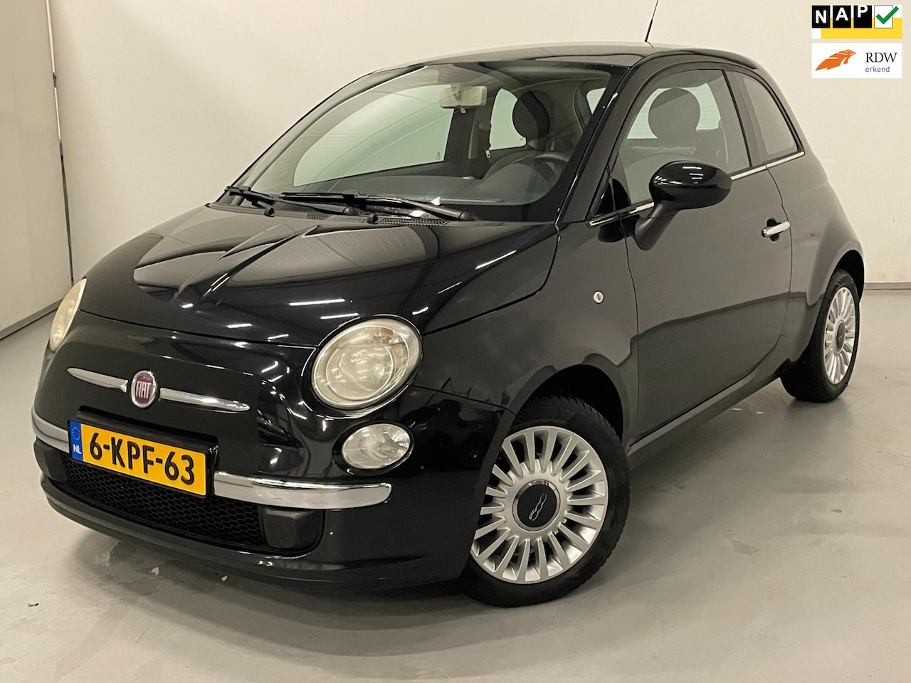 Fiat 500 - 1.2 Lounge / Pano / Airco / LM velgen - AutoWereld.nl