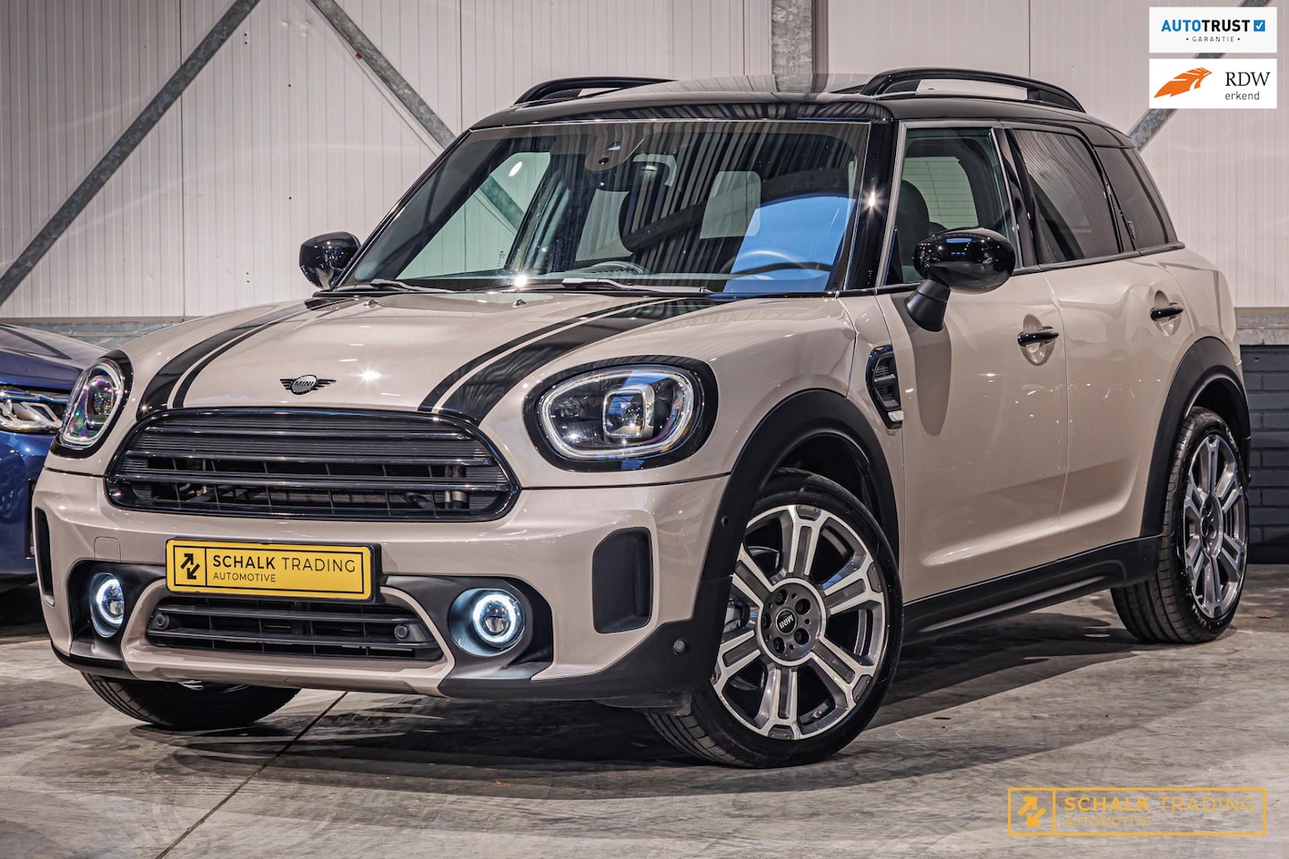 MINI Countryman - 1.5 Cooper|MINI Yours|Pano|Leder|Cam|H&K|HUD - AutoWereld.nl