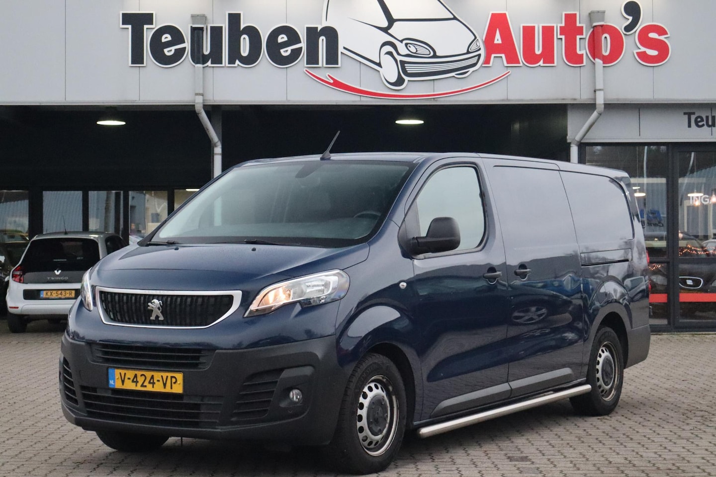 Peugeot Expert - 231S 2.0 BlueHDI 120 Premium Linker- en rechter zijdeur, Trekhaak, Bijrijdersbank, Airco, - AutoWereld.nl