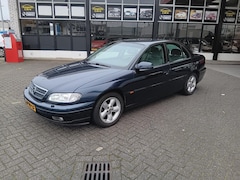 Opel Omega - 3.0i V6 Executive Automaat