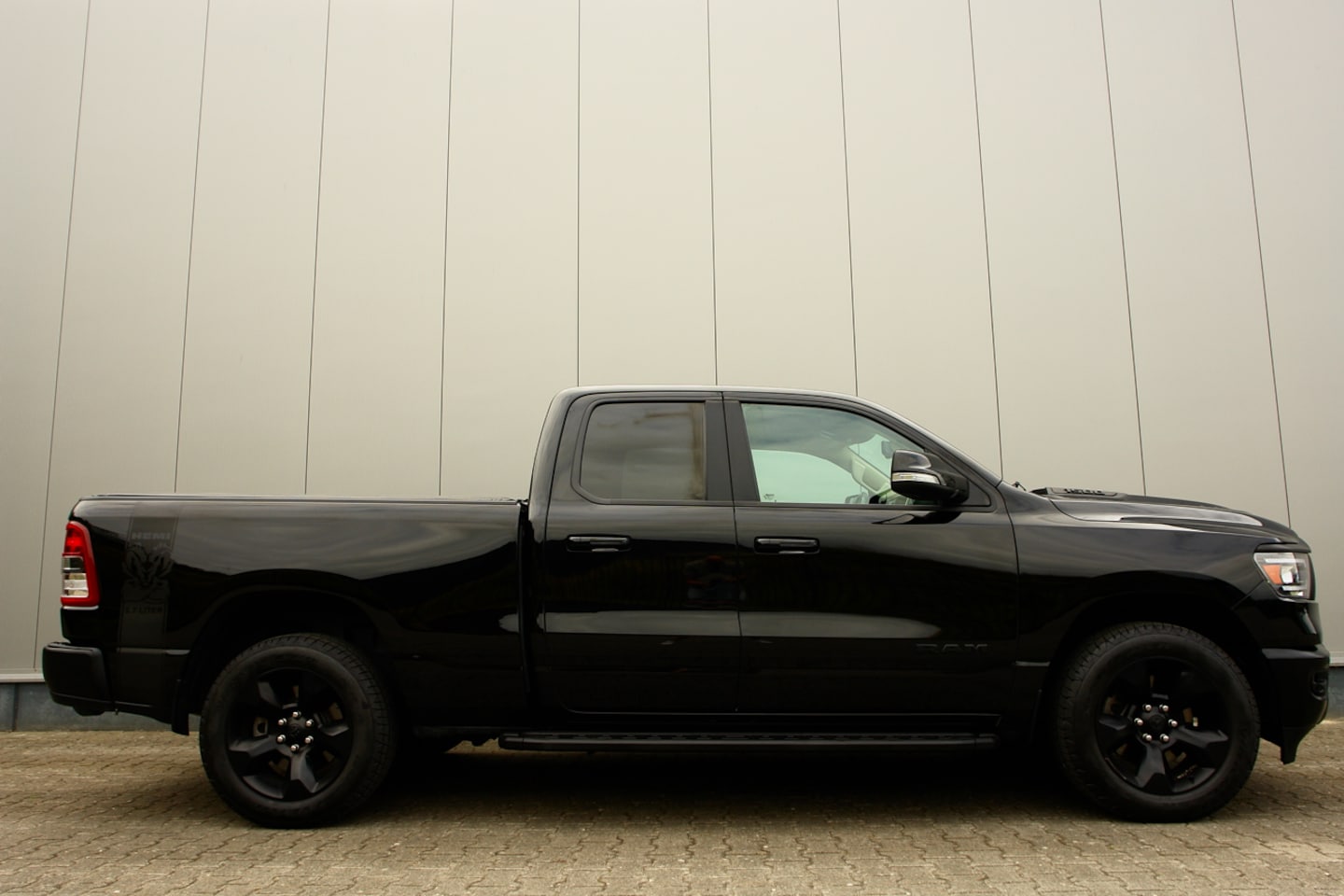 Dodge Ram 1500 - DODGE V8 5.7 Bighorn LPG - AutoWereld.nl