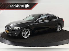 BMW 3-serie - 320d Luxury | Leder | Sportstoelen | Trekhaak | Navigatie | Climate control | PDC | Blueto