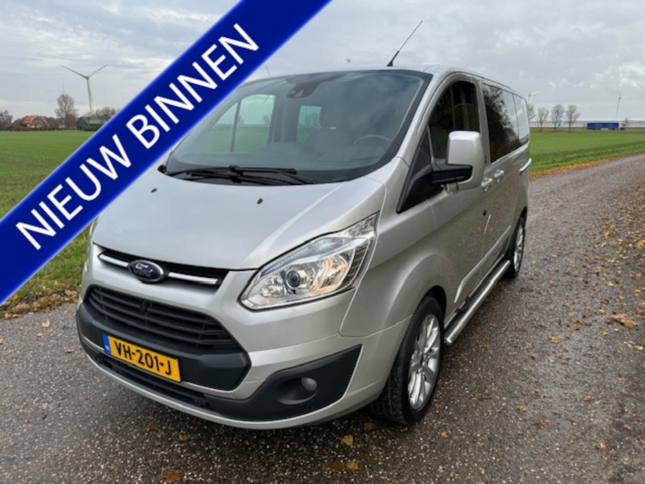 Ford Transit Custom - 270 2.2 TDCI L1H1 Limited 5 Pers Leer Geen BTW - AutoWereld.nl