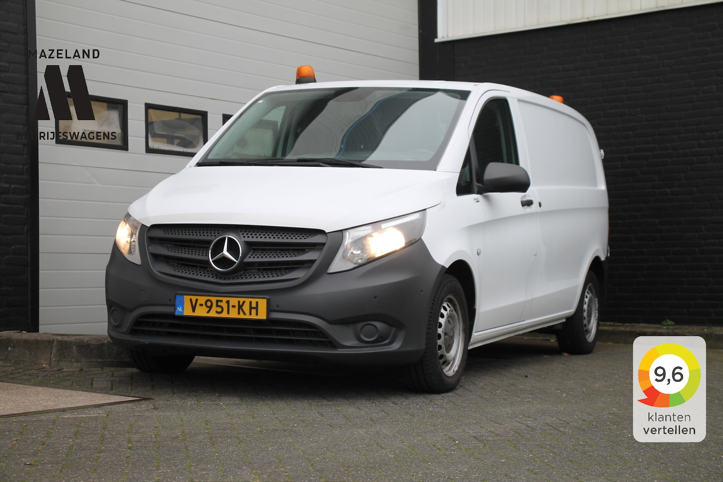 Mercedes-Benz Vito - 114 CDI Automaat Lang - EURO 6 - Airco - Cruise - Trekhaak - € 16.900,- Excl. - AutoWereld.nl