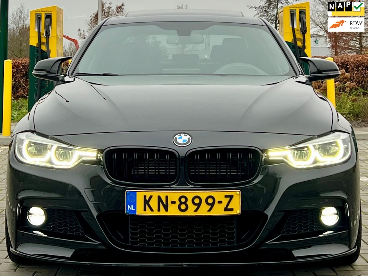 BMW 3-serie - 330e M-PERFORMANCE HEADUP/SCH.DAK/APPLEPLAY - AutoWereld.nl