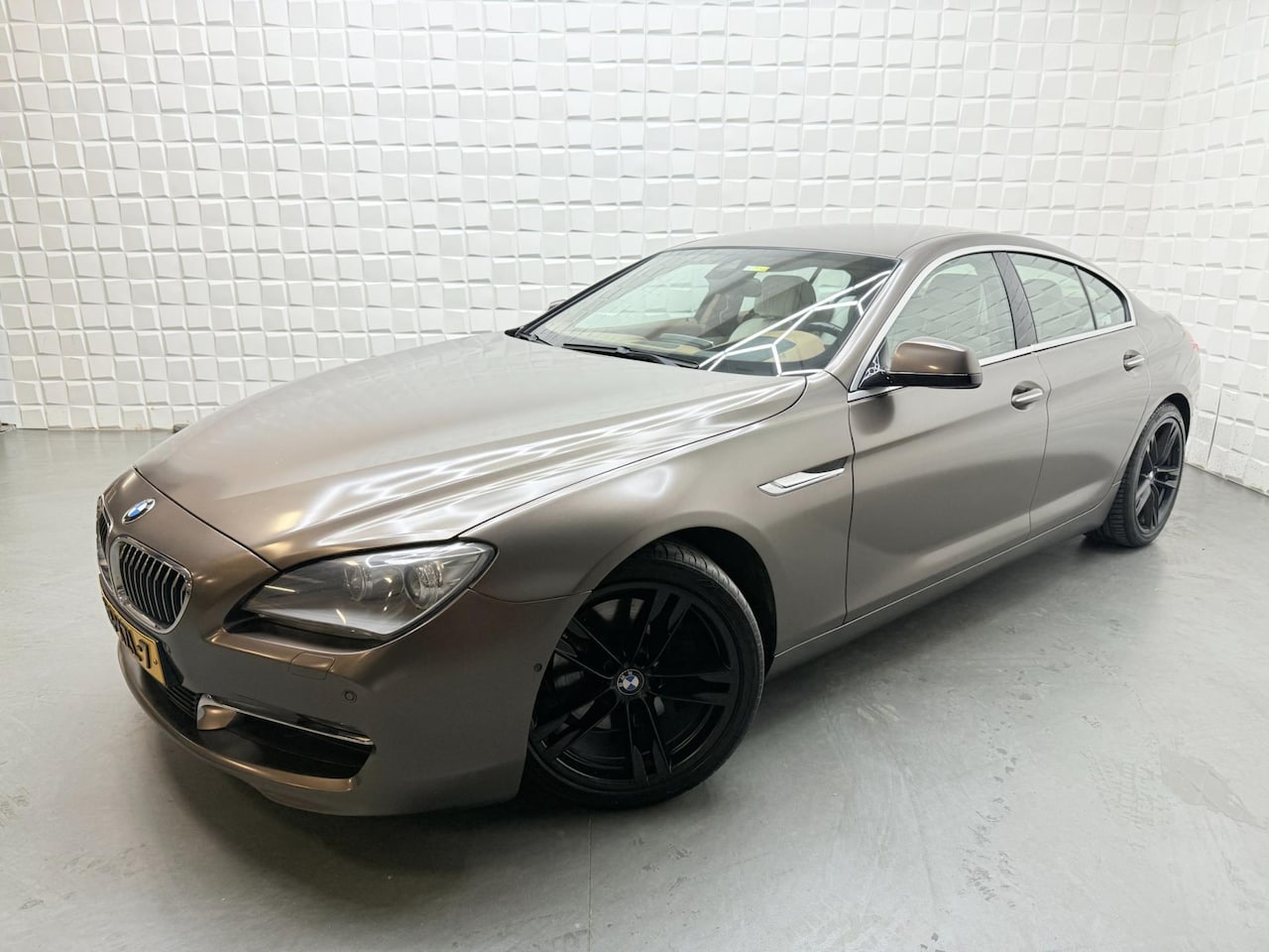 BMW 6-serie Gran Coupé - 640d High Executive MAT BRONZE NAP - AutoWereld.nl