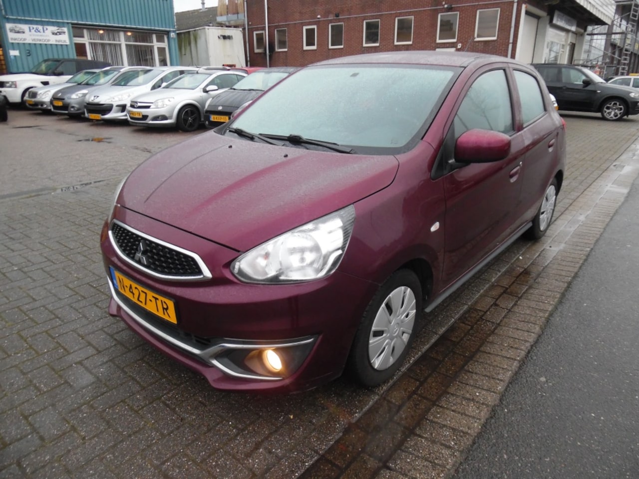 Mitsubishi Space Star - 72000 km 1.0 Entry apk 12.25 airco - AutoWereld.nl