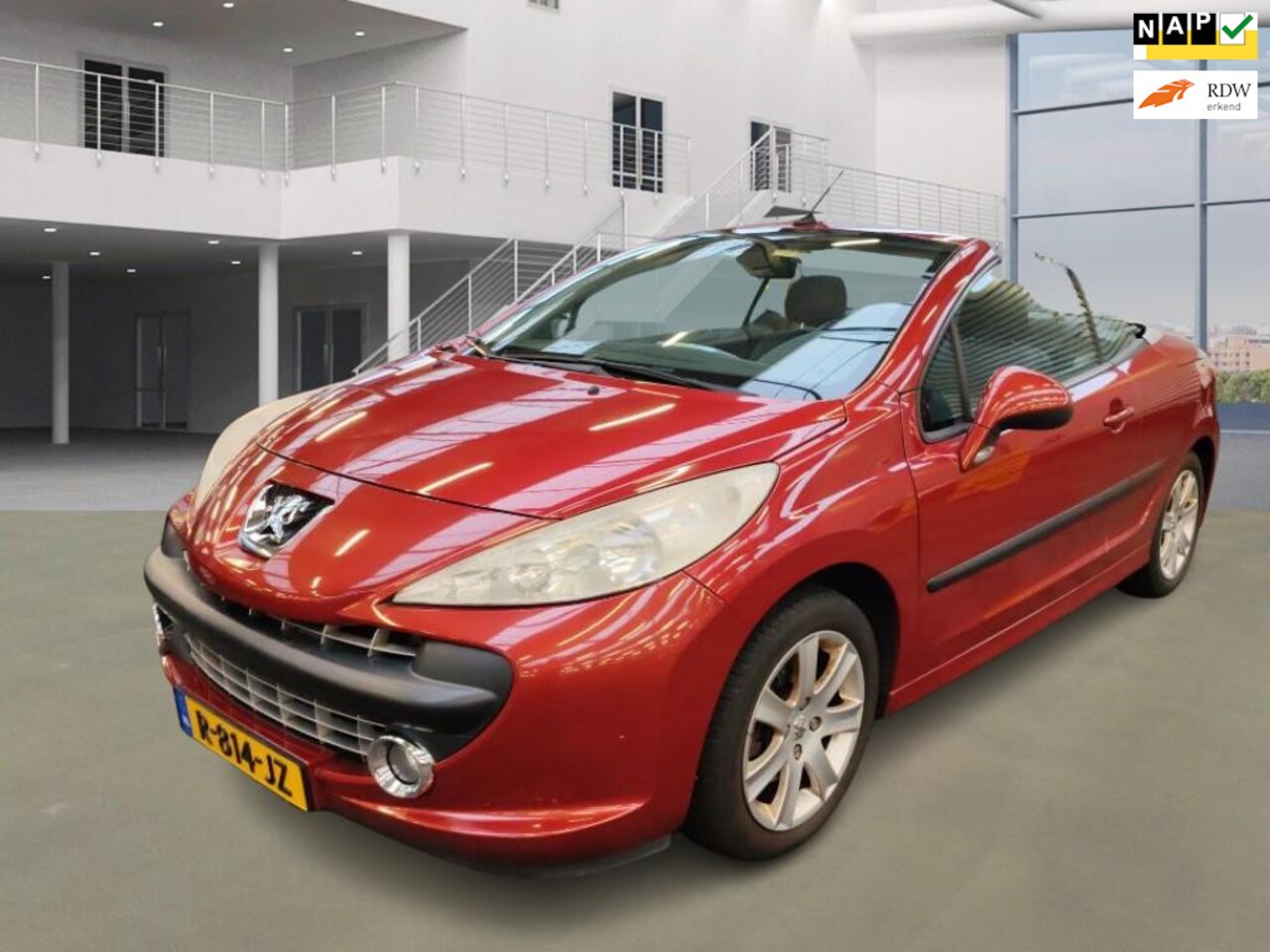 Peugeot 207 CC - 1.6 VTi/APK TOT 28-09-2025 - AutoWereld.nl