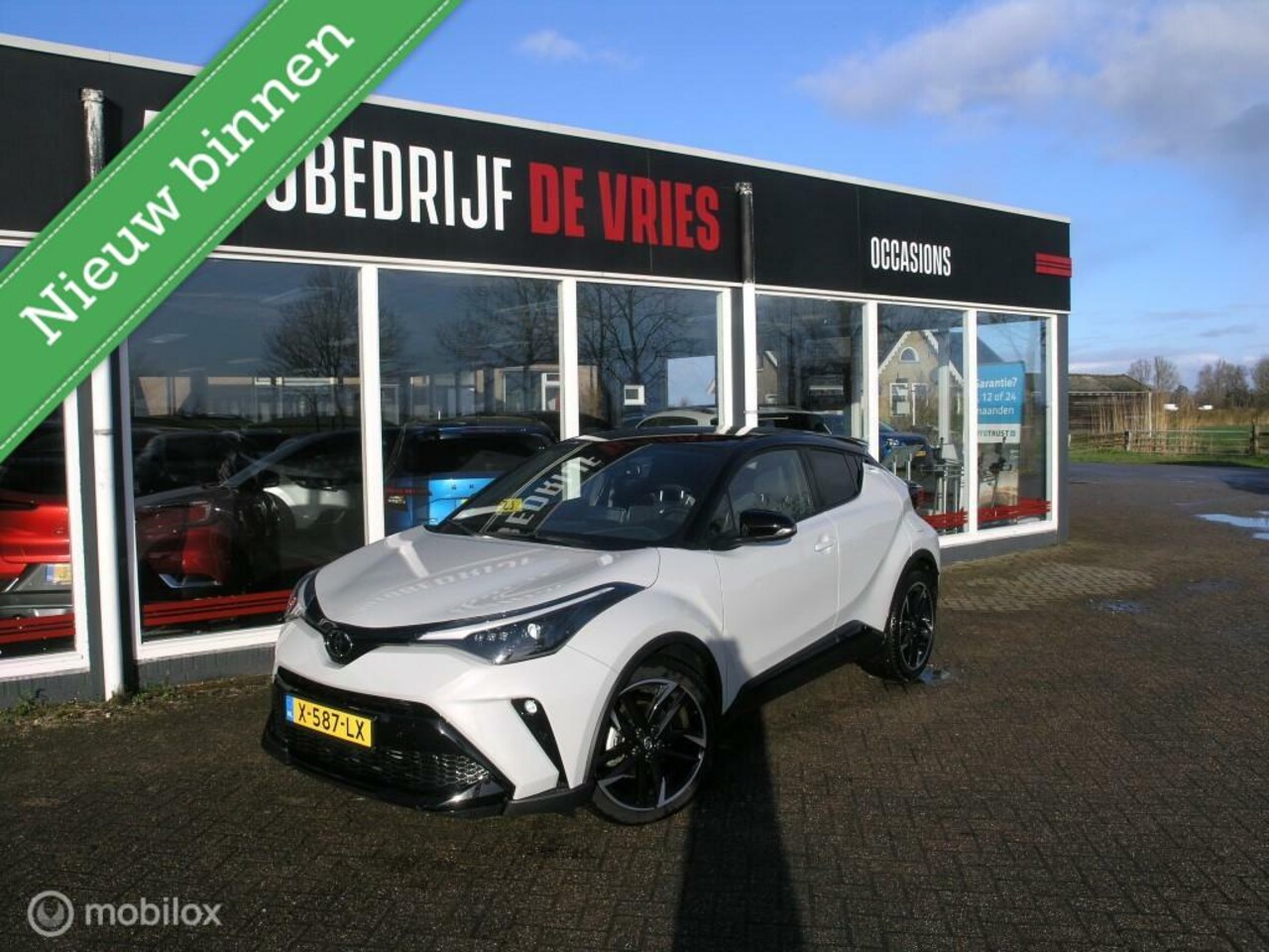 Toyota C-HR - 2.0 Hybrid GR-Sport Full Options 19Inch/Stoelverw/JBL/NAP - AutoWereld.nl