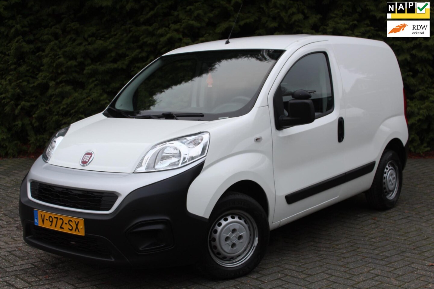 Fiat Fiorino - 1.4 SX 78PK | Airco | PDC V+A | Schuifdeur | Elektrische Ramen & Spiegels | MF-Stuur - AutoWereld.nl