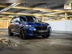 BMW X5 - XDrive50e M-Sport (490pk) Sonderlackierung - Uniek